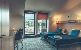 SELF CHECK-IN Hotel Railway Apartments